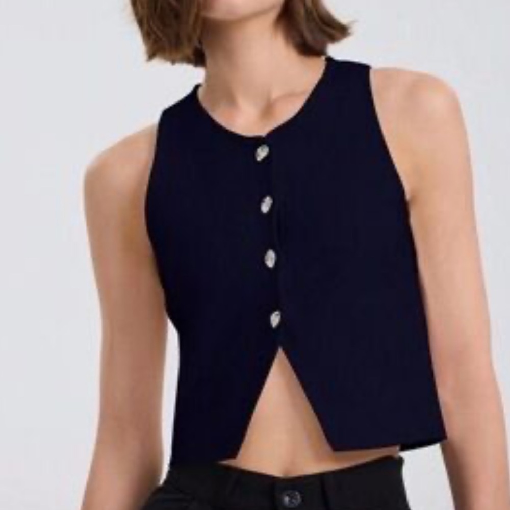 ZARA Navy Sleeveless Button-Front Knit Top Vest with hammered buttons NWT XS - Picture 3 of 6